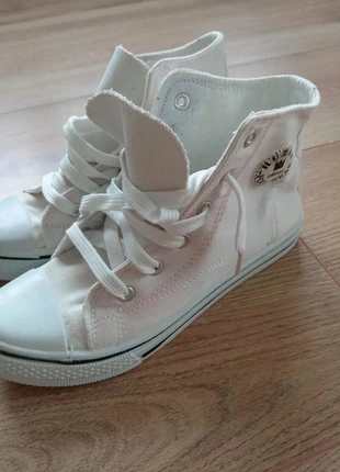 Zapatillas altas de lona blancas nuevas, marque: Human Footwear, état: Neuf sans étiquette, taille: 37, 10,00 €, 11,20 € Protection acheteurs incluse