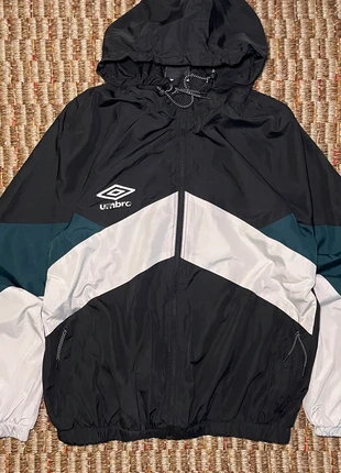 Coupe-Vent Umbro – Colorblock Vintage taille S, marque: Umbro, état: Très bon état, taille: S, 28,00 €, 30,10 € Protection acheteurs incluse