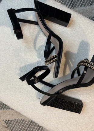 Talons noir Pimkie, marque: Pimkie, état: Très bon état, taille: 39, 2,00 €, 2,80 € Protection acheteurs incluse