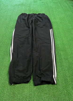Adidas vintage Baggy trackPants Black Size L, marke: adidas, zustand: Sehr gut, größe: L, 24,97 €, 26,92 € inklusive Vinted-Käuferschutz