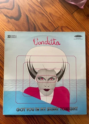 Vinyle Maxi 12" Got You In My Sight Tonight, staat: Heel goed, € 5,00, € 5,95 inclusief Kopersbescherming