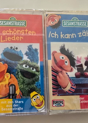 2 neue Hörspiekcassetten von der Sesamstraße, état: Neuf avec étiquette, 1,50 €, 2,28 € Protection acheteurs incluse