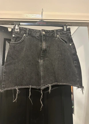 Skirt, brand: Topshop, condition: Very good, size: M / UK 12-14, £2.00, £2.80 includes Buyer Protection