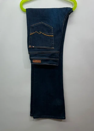 Tommy Hilfiger Paris bootcut jeans W31 L29, brand: Tommy Hilfiger, condition: Very good, size: L / 12, £15.00, £16.45 includes Buyer Protection Pro