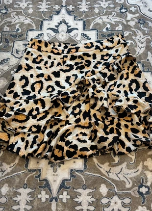 Leopard Skirt, brand: River Island, condition: Very good, size: S / UK 8-10, £4.00, £4.90 includes Buyer Protection