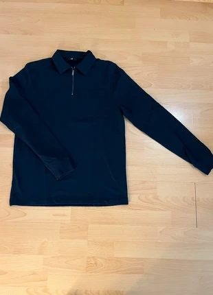 Polo C&A bleu, merk: C&A, staat: Heel goed, maat: M, € 12,00, € 13,30 inclusief Kopersbescherming