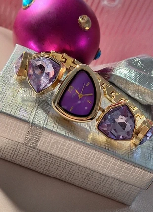 Magnifique montre a quartz dorée acier inoxydable cristaux violets, marque: Boutique indépendante, état: Neuf sans étiquette, taille: Taille unique, 9,00 €, 10,15 € Protection acheteurs incluse