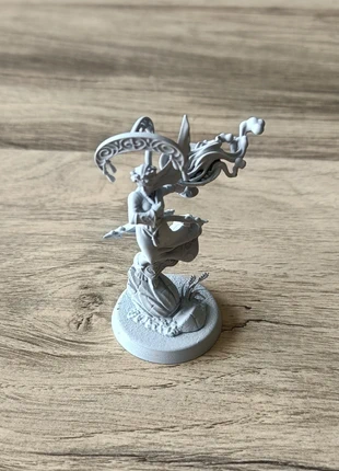Scinari Cathallar Lumineth Warhammer, marke: Games Workshop, zustand: Sehr gut, größe: Einheitsgröße, 15,00 €, 16,45 € inklusive Vinted-Käuferschutz