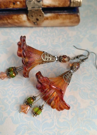 Boucles d'oreilles fleurs féeriques, marke: AucoudesAnges, zustand: Sehr gut, 20,00 €, 21,70 € beinhaltet Vinted-Käuferschutz Pro