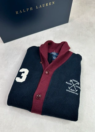 Vintage cardigans Sweat Ralph Lauren maille Blue Red brodé, marke: Ralph Lauren, zustand: Sehr gut, größe: S, 39,90 €, 42,60 € inklusive Vinted-Käuferschutz