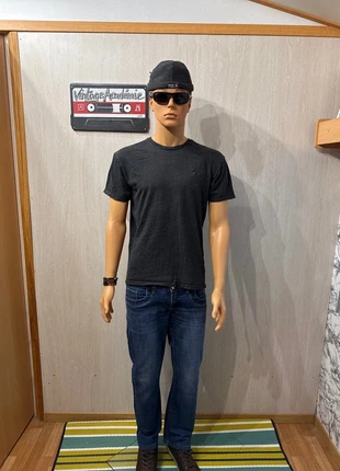 Tee-shirt Ralph Lauren gris foncé Taille M. #141, marque: Ralph Lauren, état: Bon état, taille: M, 10,00 €, 11,20 € Protection acheteurs (Pro) incluse