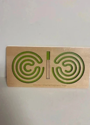 Planche pré écriture Montessori matériel pédagogique vert, marke: Montessori, zustand: Neu, mit Etikett, größe: 5 Jahre / 110, 8,90 €, 10,05 € beinhaltet Vinted-Käuferschutz Pro