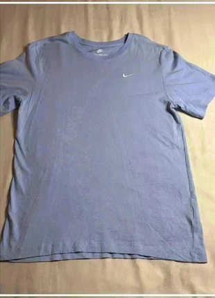 T-shirt Nike couleur lavande bleu violet taille M, marca: Nike, estado: Muito bom, tamanho: M, €9.99, €11.19 inclui Proteção do Comprador