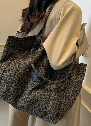 sac léopard fourre tout, brand: Leopard, condizioni: Ottime, €22.00, €23.80 include la Protezione acquisti