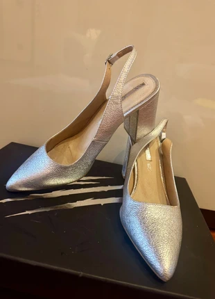 Décolleté argento con tacco largo – Eleganti, marque: Maria Mare, état: Très bon état, taille: 41, 10,00 €, 11,20 € Protection acheteurs incluse