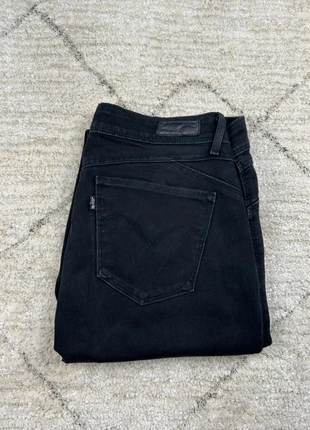 Jean Levi’s Femme Noir W30 L32 | Demi Curve Skinny | Taille 40 | Très Bon État | LLP247, marque: Levi's, état: Très bon état, taille: L / 40 / 12, 20,70 €, 22,44 € Protection acheteurs (Pro) incluse