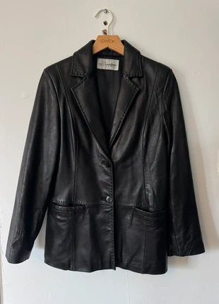 Vintage J. Taylor Black Leather Blazer UK 12 – Real Leather 90s Jacket Y2K Style, brand: J. Taylor, condition: Very good, size: M / UK 12-14, £45.00, £47.95 includes Buyer Protection