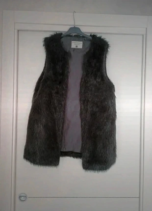 Pelliccia sintetica smanicata, brand: Boutique Italiana, condizioni: Ottime, taglia: S / IT 40 / EU 36, €3.99, €4.89 include la Protezione acquisti