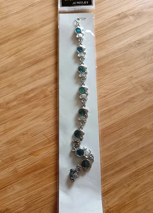 Joli bracelet fantaisie tête de koala et pierres neuf sous blister 🌺, marke: shell jewerly, zustand: Neu, 6,99 €, 8,04 € inklusive Vinted-Käuferschutz
