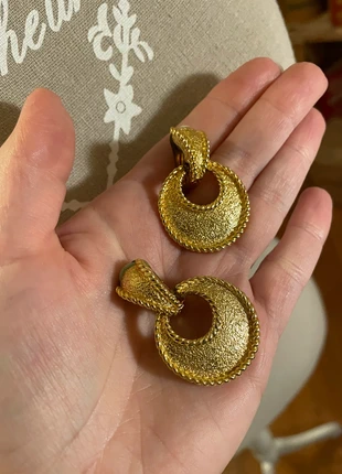 Clips d’oreilles vintage dorés – Pièce rare et chic, brand: Vintage Dressing, condition: Very good, €10.00, €11.20 includes Buyer Protection