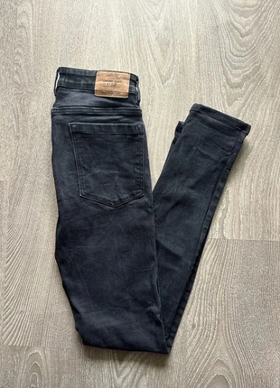 Jean skinny noir Bizzbee - Taille 36, marke: Bizzbee, zustand: Sehr gut, größe: S / 36 / 8, 3,99 €, 4,89 € inklusive Vinted-Käuferschutz