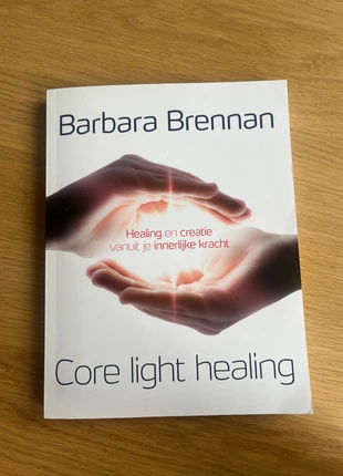 Boek Barbara Brennan - Core light healing, état: Très bon état, 31,00 €, 33,25 € Protection acheteurs incluse