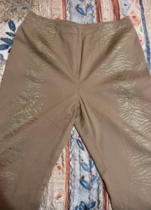 Chino da donna a sigaretta, realizzato a mano - beige, taglia XXL, merk: cuciti a mano, staat: Heel goed, maat: XXL / 44 / 16, € 8,00, € 9,10 inclusief Kopersbescherming