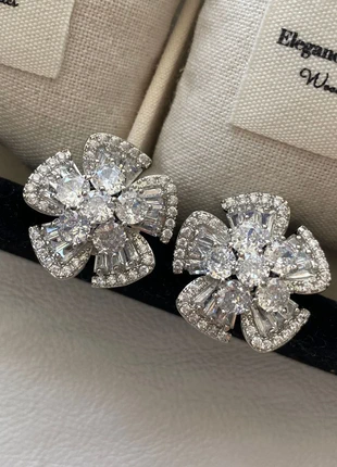 Full zircon silver flower stud earrings, brand: smile pearl, condition: New without tags, £11.80, £13.09 includes Buyer Protection Pro