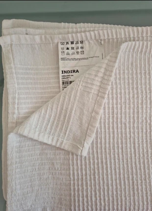 IKEA Indira bedsprei – wit – 150×250 cm – 100% katoen – uitstekende staat, marca: IKEA, estado: Muito bom, tamanho: Outro, €8.00, €9.10 inclui Proteção do Comprador