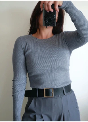 Haut gris côtelé manches longues – basique chic – taille unique 36 à 40, brand: Boutique indépendante, condition: Very good, size: One size, €16.99, €18.54 includes Buyer Protection Pro