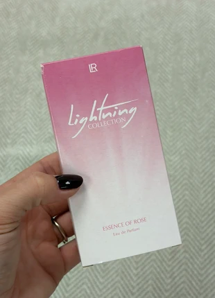 Eau de parfum femme, zustand: Neu, mit Etikett, 55,00 €, 58,45 € inklusive Vinted-Käuferschutz