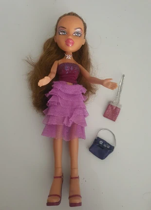 Bratz yasmin formal funk 🌺, marque: Bratz, état: Bon état, taille: Taille unique, 45,00 €, 47,95 € Protection acheteurs (Pro) incluse
