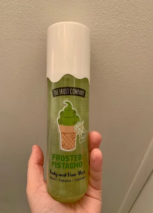 Brume pistache à paillettes, marke: The Fruit Company, zustand: Neu, mit Etikett, 6,00 €, 7,00 € inklusive Vinted-Käuferschutz