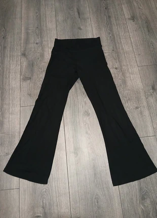 Pantalon berskha, marque: Bershka, état: Très bon état, taille: M / 38 / 10, 5,00 €, 5,95 € Protection acheteurs incluse