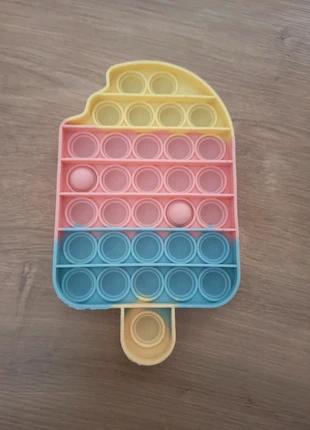 Pop it, condition: Very good, size: 4 years / 104 cm, €1.00, €1.75 includes Buyer Protection