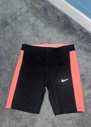 Nike black shorts, brand: Nike, condition: Very good, size: S / 8, £8.00, £9.10 includes Buyer Protection