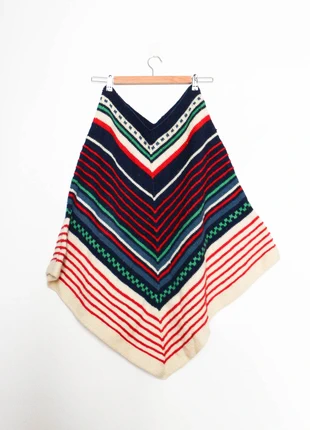 Handknitted poncho | Poncho tricoté à la main, état: Bon état, taille: L / 40 / 12, 12,00 €, 13,30 € Protection acheteurs (Pro) incluse