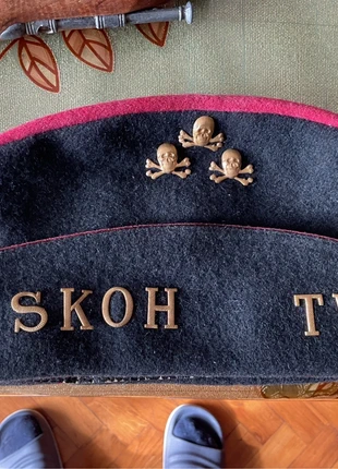 Authentic very rare vintage Belgian student calotte, richly decorated with original insignia, marke: richly decorated with original insignia rare cap, zustand: Sehr gut, größe: 56, 89,00 €, 94,15 € inklusive Vinted-Käuferschutz