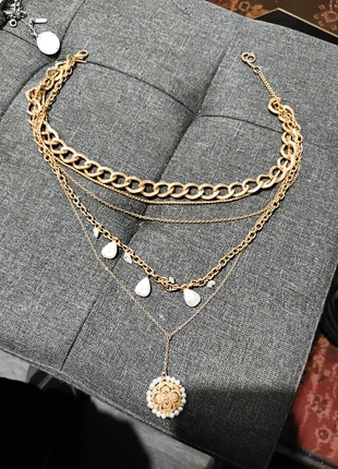 5 layered heavy necklace, brand: Pearl, condition: Very good, £8.00, £9.10 includes Buyer Protection