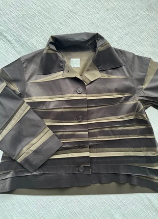 Veste Pleats Please Issey Miyake, merk: Pleats Please Issey Miyake, staat: Heel goed, maat: L / 40 / 12, € 150,00, € 158,20 inclusief Kopersbescherming