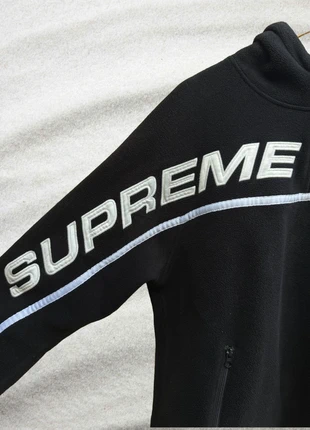 Sudadera Supreme Polartec Half Zip Hooded Sweatshirt Black Spellout FW19 - Talla M, marque: Supreme, état: Très bon état, taille: M, 110,00 €, 116,20 € Protection acheteurs incluse