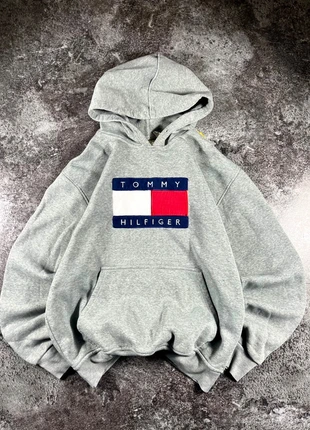 Pull sweat hoodie à capuche Tommy Hilfiger gris/bleu marine vintage y2k 2000s Taille M, marque: Tommy Hilfiger, état: Très bon état, taille: M, 28,00 €, 30,10 € Protection acheteurs incluse
