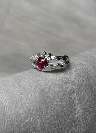 Bague Chrome Red Punk en acier inoxydable, marque: CHROME, état: Très bon état, taille: Ajustable, 10,00 €, 11,20 € Protection acheteurs incluse