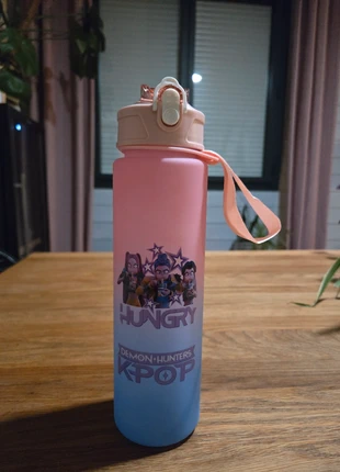 Gourde demon hunters kpop huntrix 750ml, condition: New with tags, €11.00, €12.25 includes Buyer Protection