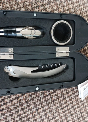 .Wine Set, brand: Zebra, condition: New with tags, £3.00, £3.85 includes Buyer Protection