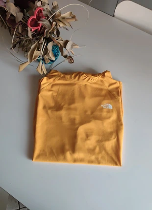 Maglia maniche lunghe The North Face, marca: The North Face, estado: Muito bom, tamanho: M / 38 / 10, €25.00, €26.95 inclui Proteção do Comprador