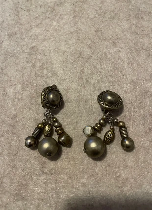 Boucles d’oreilles à clip, perle, métal, vintage, Pampille, style ancien chic, zustand: Sehr gut, 2,00 €, 2,80 € inklusive Vinted-Käuferschutz