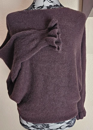 🌸Maqnifique pull doux oversize - manches fleurs -  TU 34 au 40 - Made in Italy🌸, marque: Boutique Parisienne, état: Très bon état, taille: M / 38 / 10, 29,00 €, 31,15 € Protection acheteurs (Pro) incluse
