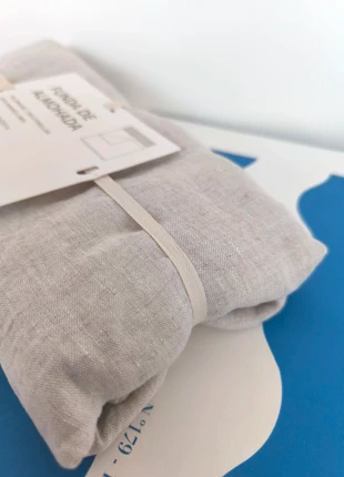 Fundas Almohadas Lino lavado 50 x60, marca: Zara Home, estado: Novo com etiquetas, tamanho: 50 x 60 cm, €12.00, €13.30 inclui Proteção do Comprador