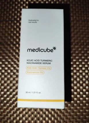 Medicube kojic acid tumeric niacinamide sérum, brand: Medicube, condizioni: Nuovo con cartellino, €18.00, €19.60 include la Protezione acquisti